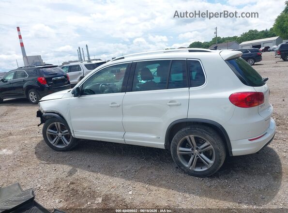 WVGUV7AX0HW505774 2017 VOLKSWAGEN TIGUAN White Vista interior de 360 grados