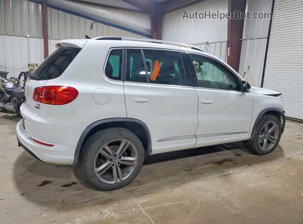 WVGUV7AX7HK022516 2017 VOLKSWAGEN TIGUAN White Rear right