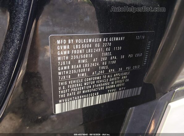 WVGUV7AX9HK020248 2017 VOLKSWAGEN TIGUAN Black Widok komory silnika