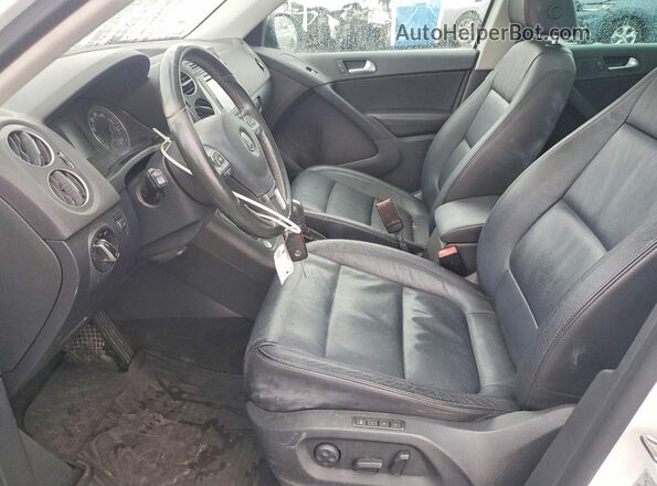 WVGUV7AX9HK020427 2017 VOLKSWAGEN TIGUAN White Սալոնի դիմացի տեսք