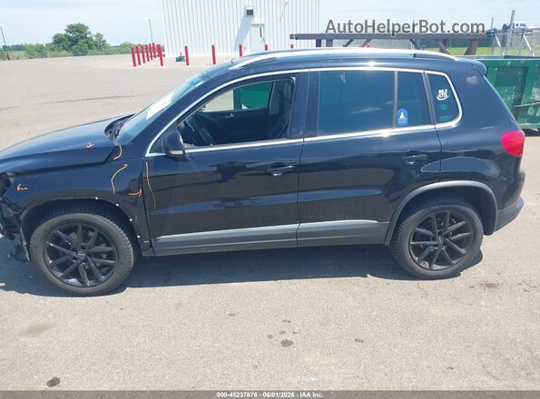 WVGWV7AX2HK016356 2017 VOLKSWAGEN TIGUAN Black 