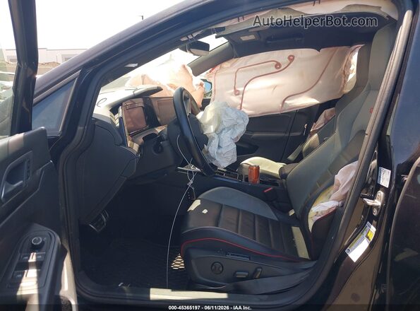 WVW3A7CDXPW145670 2023 VOLKSWAGEN GOLF Черный Вид салона спереди