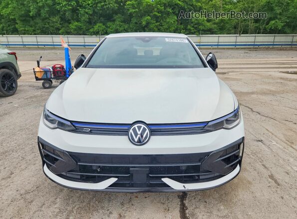 WVWEB7CD0SW215028 2025 VOLKSWAGEN GOLF White Vista frontal