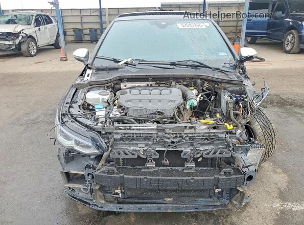 WVWEB7CD2PW158726 2023 VOLKSWAGEN GOLF Black 