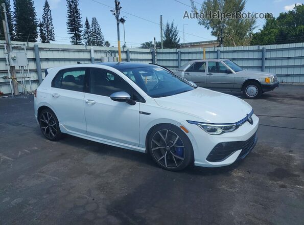 WVWEB7CD4RW128405 2024 VOLKSWAGEN GOLF White Przód prawy