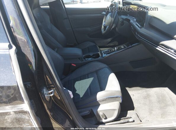 WVWEB7CDXRW156418 2024 VOLKSWAGEN GOLF Black Front interior view