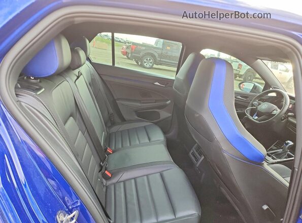 WVWFB7CD3RW210033 2024 VOLKSWAGEN GOLF Blue 