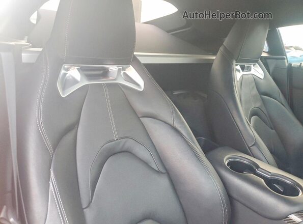 WZ1DB0C01MW036419 2021 TOYOTA SUPRA Red Widok tylnych siedzeń