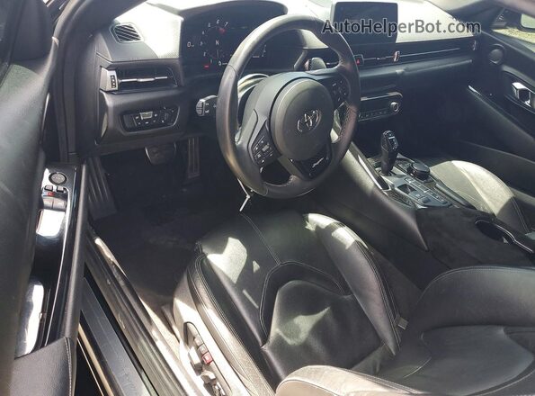 WZ1DB0C09MW034398 2021 TOYOTA GR Black Вид панелі приладів