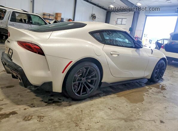 WZ1DB2C02MW044315 2021 TOYOTA GR White Rear right