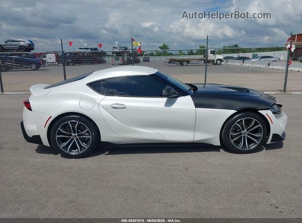 WZ1DB2C06MW038081 2021 TOYOTA GR SUPRA White Սալոնի հետևի տեսք