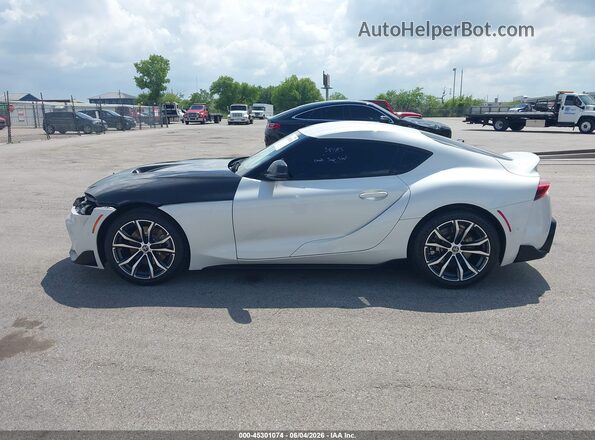 WZ1DB2C06MW038081 2021 TOYOTA GR SUPRA White Սալոնի 360 աստիճան տեսք