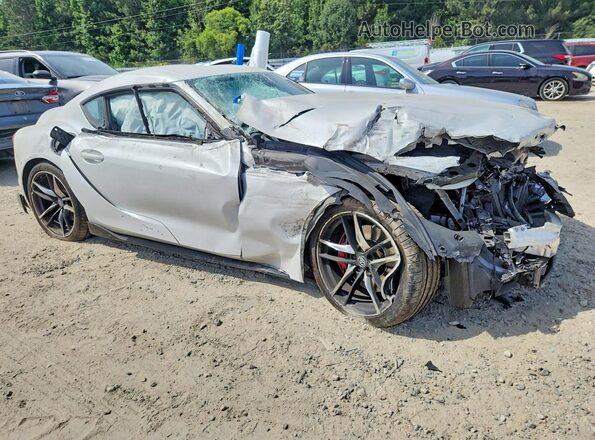 WZ1DB4C06LW025700 2020 TOYOTA GR White Front right