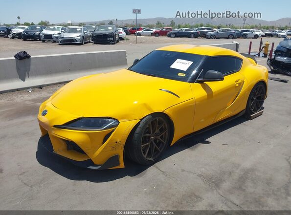 WZ1DB4C06LW028001 2020 TOYOTA GR SUPRA Yellow Առջևի ձախ երեք քառորդ տեսարան
