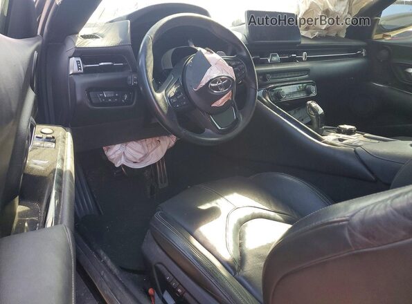 WZ1DB4C09LW030616 2020 TOYOTA GR Red Առջևի վահանակի տեսք