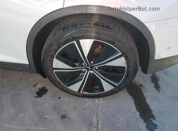 YSMED3KA3PL148495 2023 POLESTAR 2 Серебряный Панорамный вид салона 360°