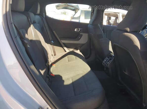 YSMED3KA3PL148495 2023 POLESTAR 2 Серебряный Вид задних сидений
