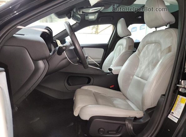 YSMED3KA8PL114200 2023 POLESTAR 2 Черный Вид салона спереди