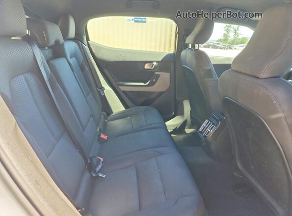 YSMED3KA8PL144314 2023 POLESTAR 2 Silver Vista interior trasera