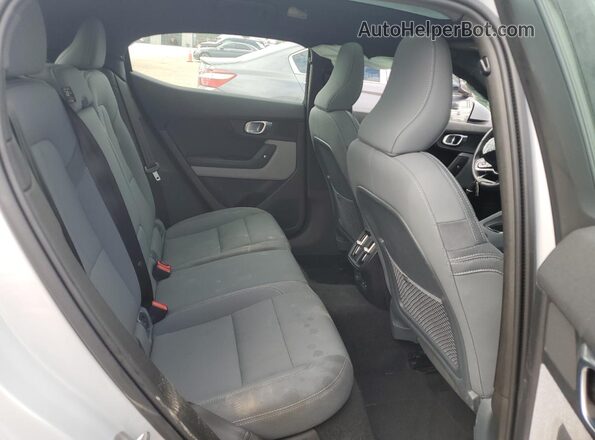 YSMED3KAXPL130236 2023 POLESTAR 2 Silver 