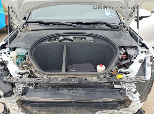 YSMEG3KA2PL150634 2023 POLESTAR 2 White Rear interior view