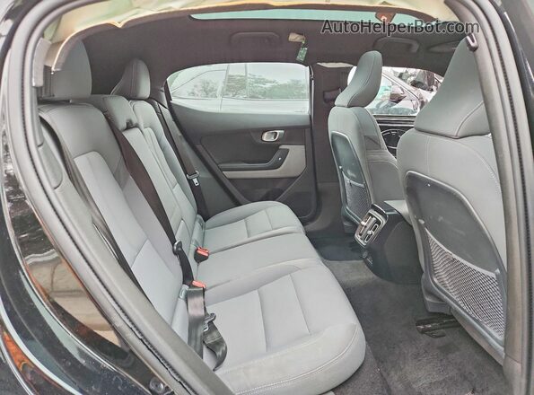 YSMEG3KA3PL126956 2023 POLESTAR 2 Black Հետևի նստատեղերի տեսք