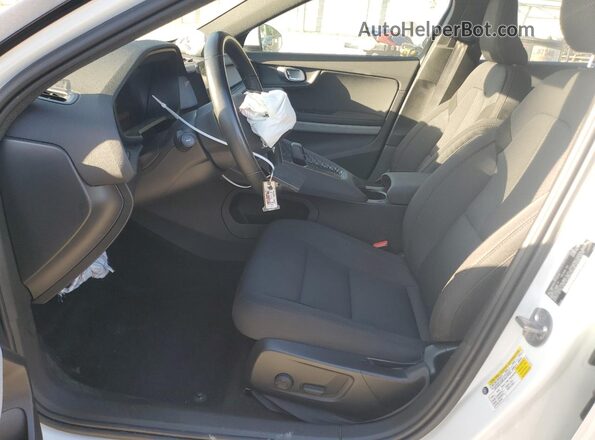 YSMEG3KA7PL162794 2023 POLESTAR 2 White 