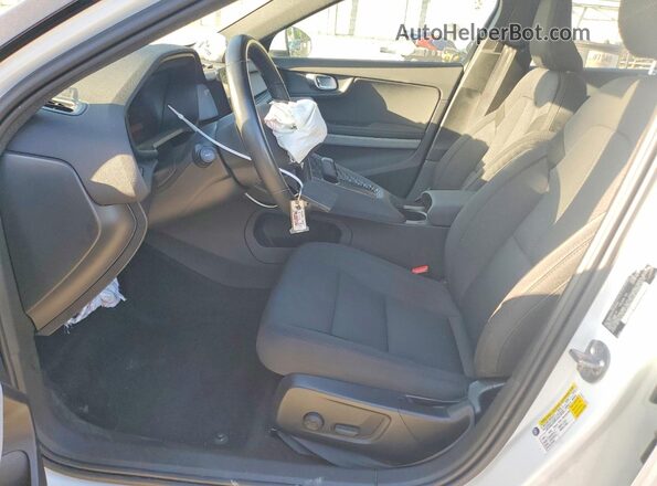 YSMEG3KA7PL162794 2023 POLESTAR 2 White წინა სალონის ხედი
