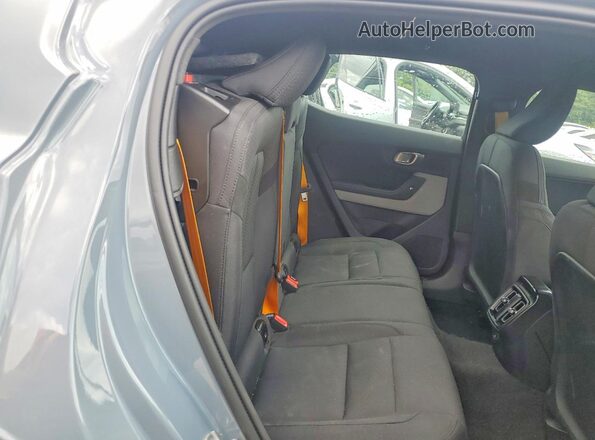 YSMET3KA5PL134598 2023 POLESTAR 2 Gray Rear interior view