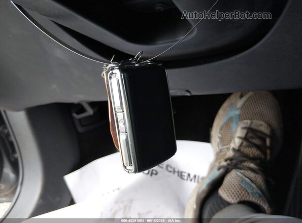 YV1102EL5L2397050 2020 VOLVO V60 Серый Вид панели приборов
