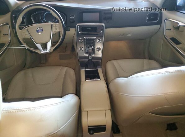 YV126MFK2G2401467 2016 VOLVO S60 White Vista del salpicadero