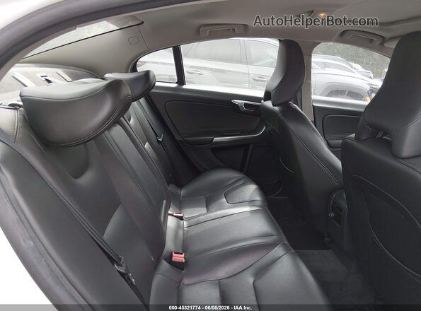 YV126MFK6G2412875 2016 VOLVO S60 Белый Вид наклейки с VIN-кодом