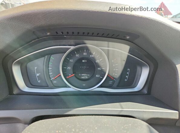 YV126MFL0H2430556 2017 VOLVO S60 White Вид щитка приладів