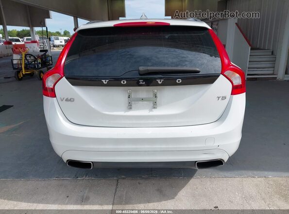 YV140MEK2G1288640 2016 VOLVO V60 White 