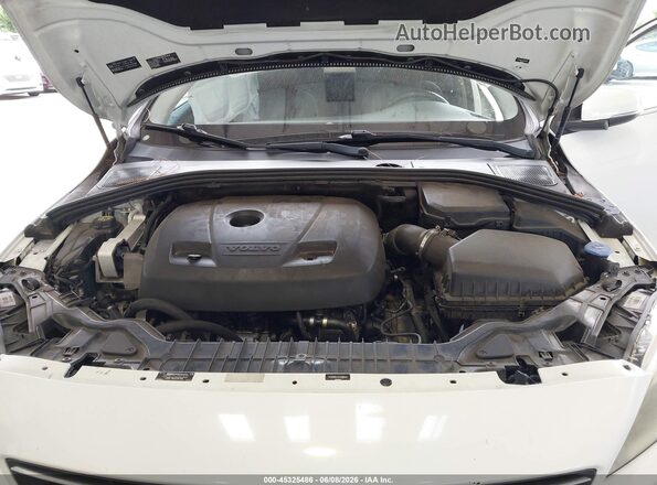 YV140MEK2G1288640 2016 VOLVO V60 White Հետևի տեսք