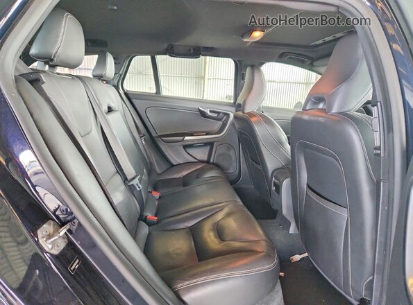 YV140MEM9G1304852 2016 VOLVO V60 Charcoal Widok tylnych siedzeń