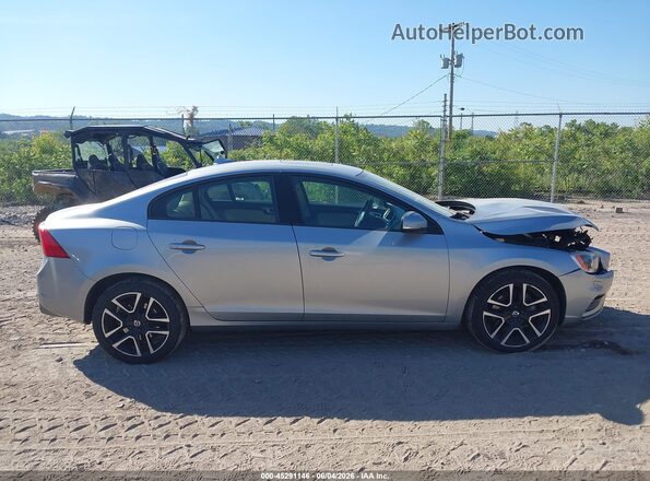 YV140MTL7H2420086 2017 VOLVO S60 Silver 
