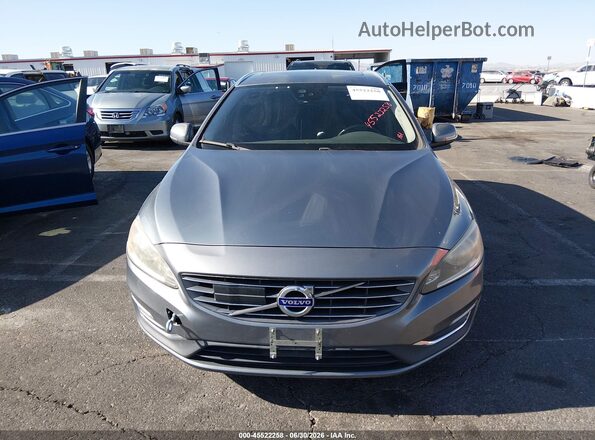 YV1612SK7G1310226 2016 VOLVO V60 Gray უკანა სალონის ხედი