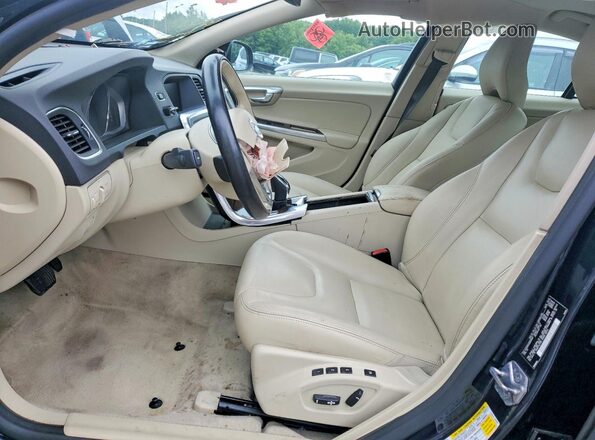 YV1612TKXG2391697 2016 VOLVO S60 Blue წინა სალონის ხედი