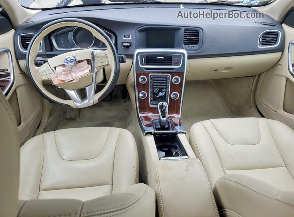YV1612TKXG2391697 2016 VOLVO S60 Blue წინა პანელის ხედი