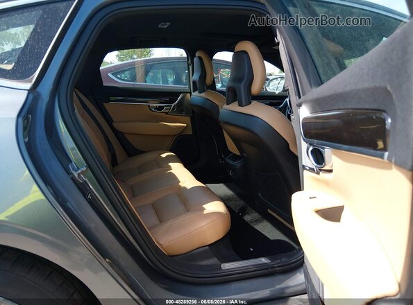 YV1A22MK3H1013170 2017 VOLVO S90 Gray Вид наклейки з VIN-кодом
