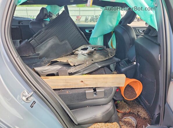 YV1H60EP6P1543696 2023 VOLVO V60 Blue Rear seats view