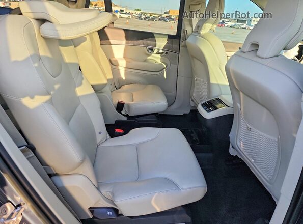 YV40621N8P1936731 2023 VOLVO XC90 Gray უკანა სალონის ხედი