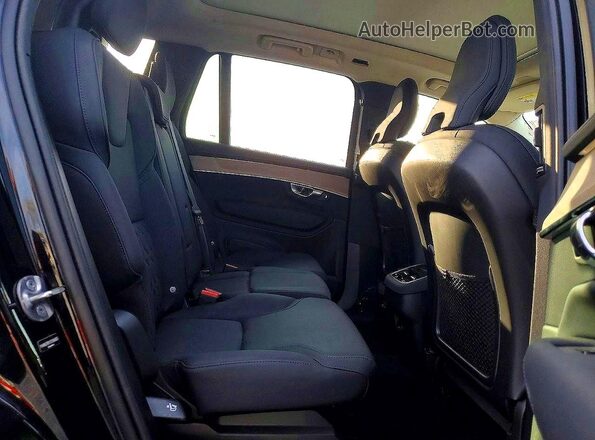 YV4062PB1S1366853 2025 VOLVO XC90 Black Սալոնի հետևի տեսք