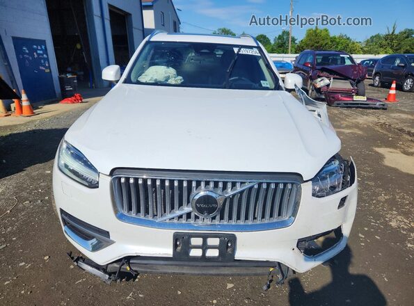 YV4062PF1S1298640 2025 VOLVO XC90 White Vista frontal