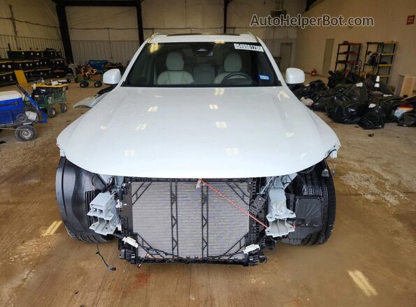 YV4062PF9T1526434 2026 VOLVO XC90 Белый Вид спереди
