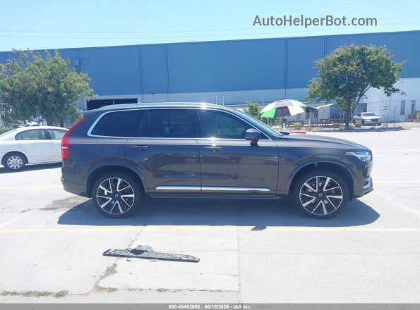 YV4062PN3P1903224 2023 VOLVO XC90 Brown 