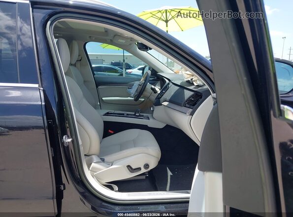 YV4062PN5P1903788 2023 VOLVO XC90 Black Front interior view