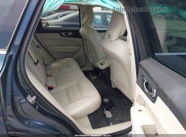 YV4102DK5M1744685 2021 VOLVO XC60 Blue Вид наклейки з VIN-кодом