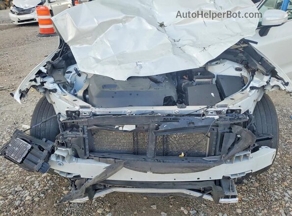 YV4102DK8L1572098 2020 VOLVO XC60 White Սալոնի հետևի տեսք